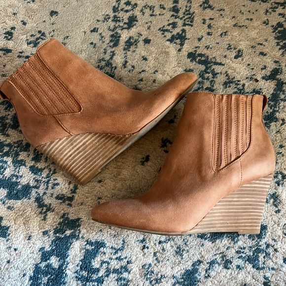 Booties - Picture 4 of 7